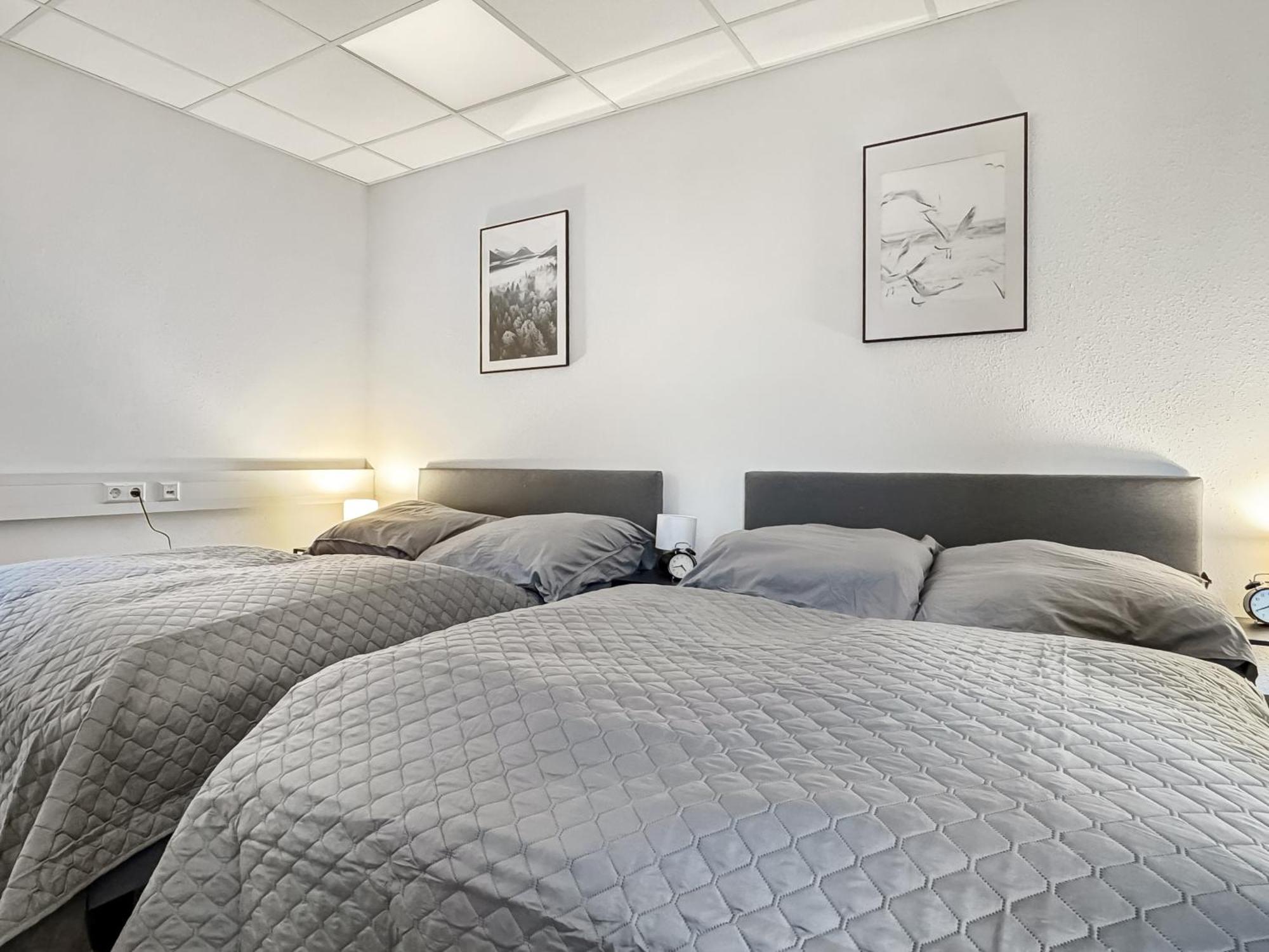 Group Friendly Comfort Central Stuttgart Apartment Exterior photo