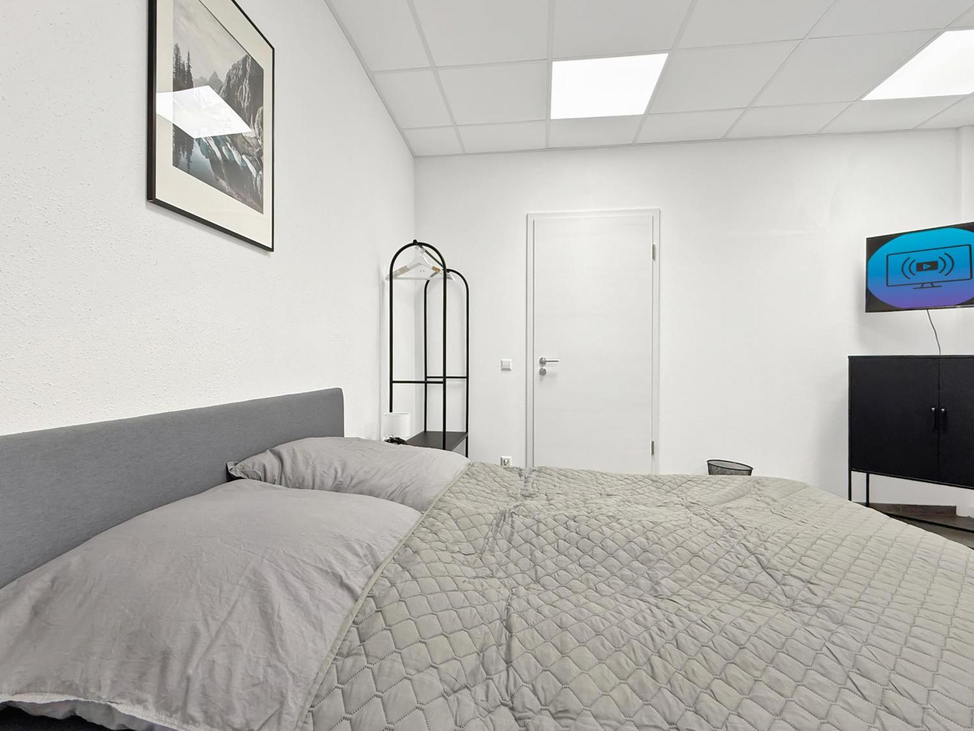 Group Friendly Comfort Central Stuttgart Apartment Exterior photo