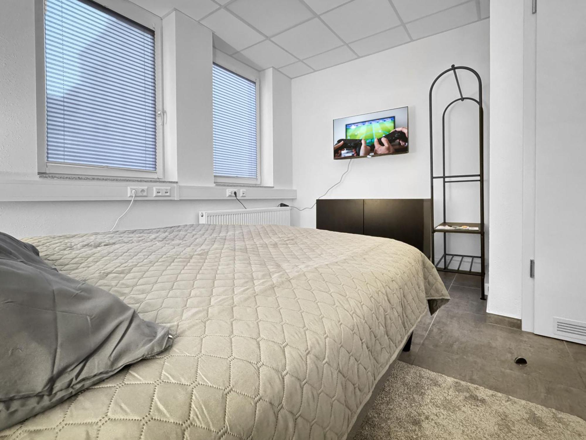 Group Friendly Comfort Central Stuttgart Apartment Exterior photo