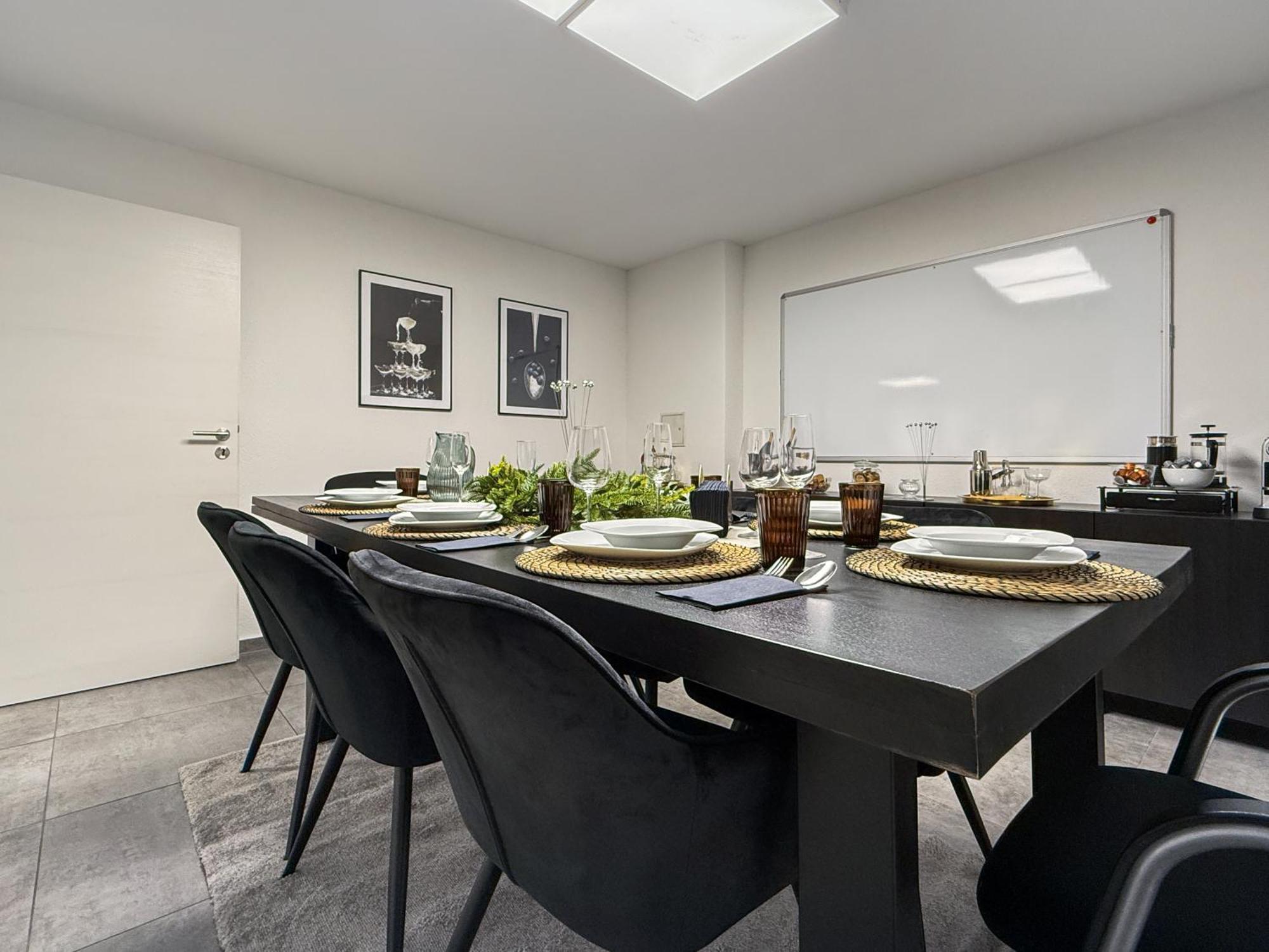 Group Friendly Comfort Central Stuttgart Apartment Exterior photo