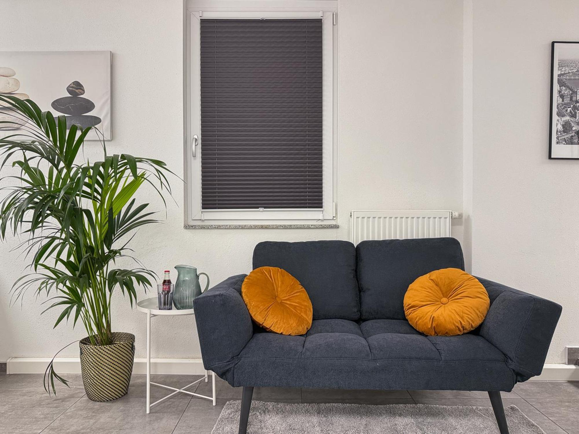 Group Friendly Comfort Central Stuttgart Apartment Exterior photo